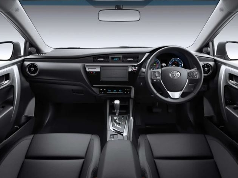 Toyota Corolla Altis Grande X CVT-i 1.8 Black Interior Toyota Corolla Altis Grande X CVT-i 1.8 Black Interior